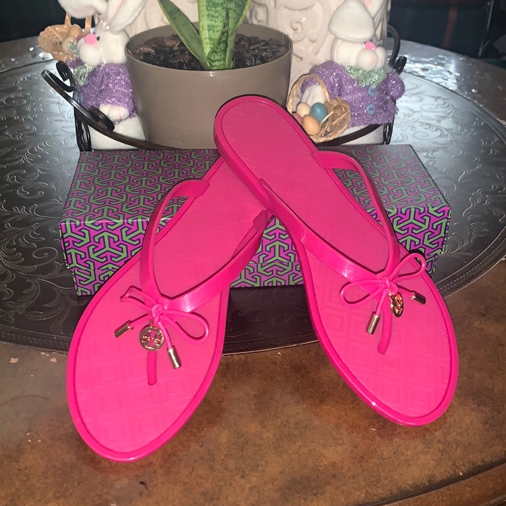 Beautiful Tory Burch sandals size 10